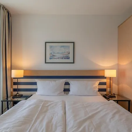 Sturmmoewe - Direkt An Der Ostsee Gelegen Apartamento Zingst