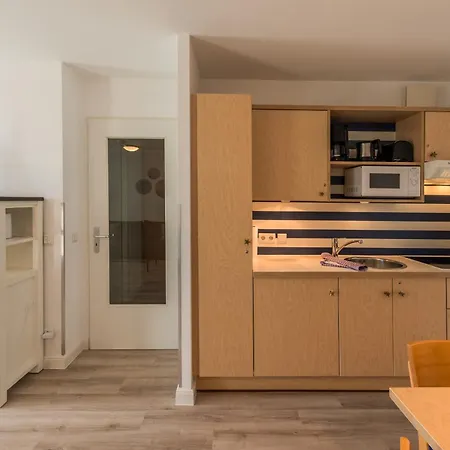 Sturmmoewe - Direkt An Der Ostsee Gelegen *